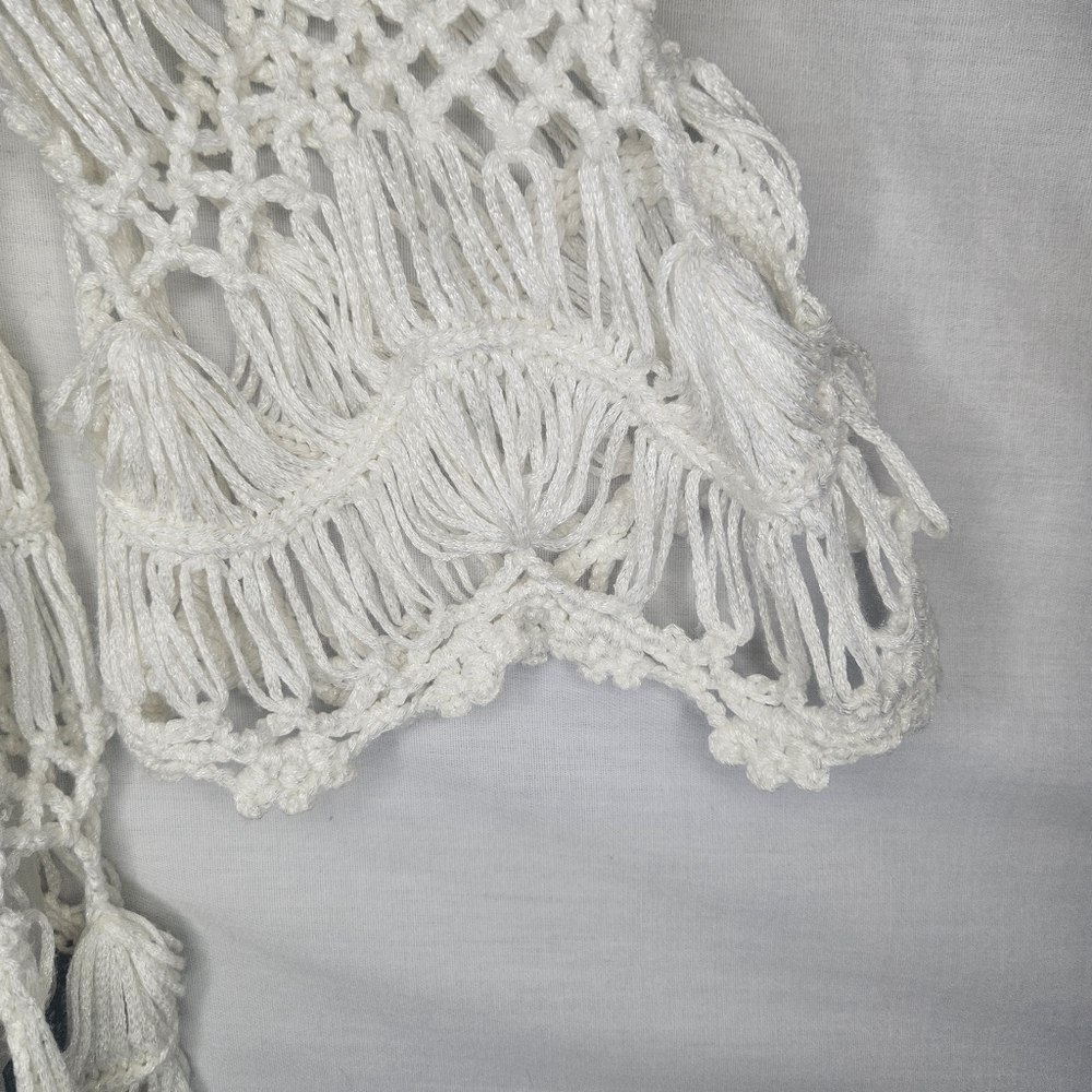 Sioni Crocheted Open Weave Cream Tunic Top GUC 22" PTP - Picture 6 of 8